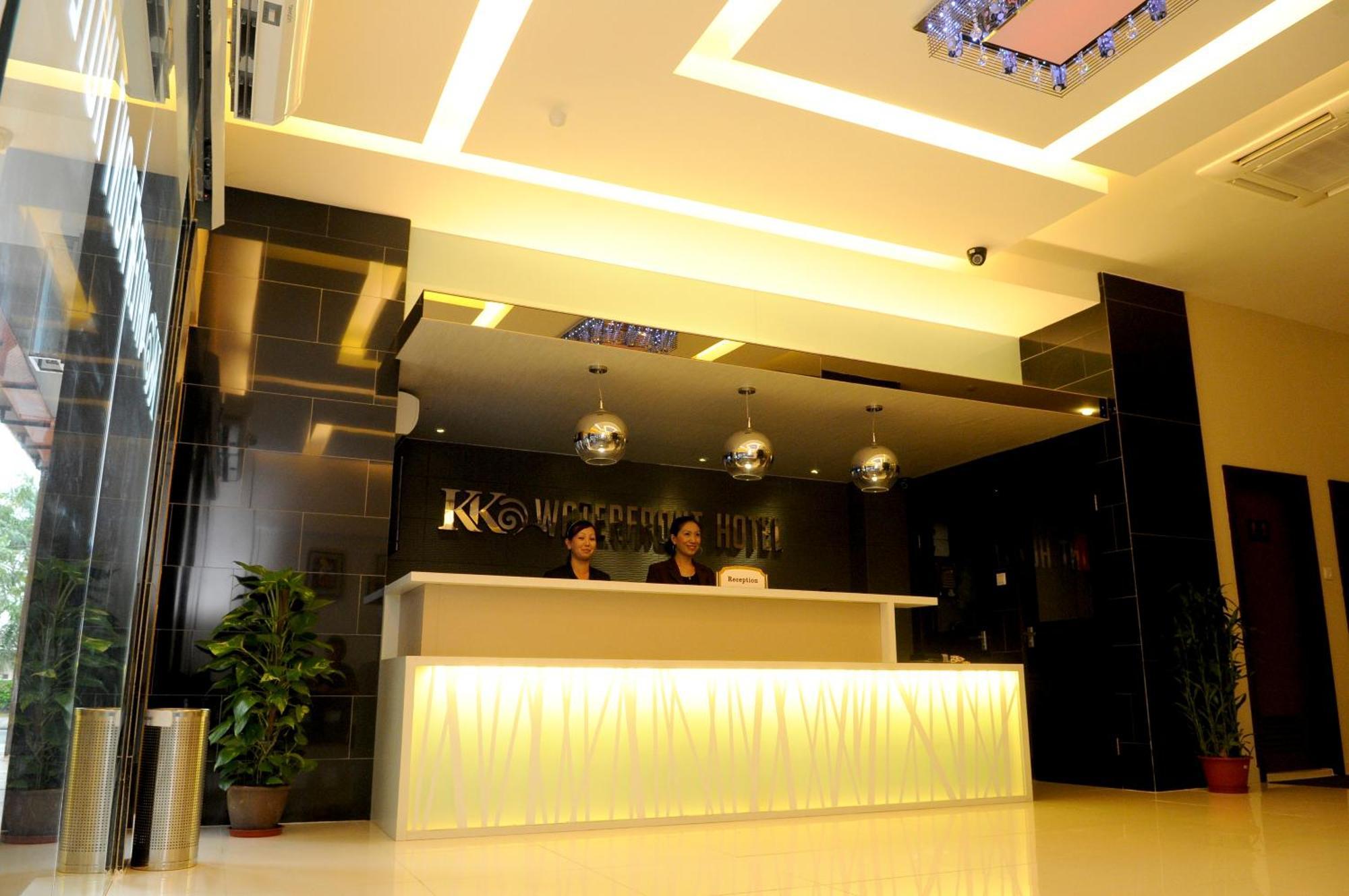 Kk Waterfront Hotel Kota Kinabalu Ngoại thất bức ảnh